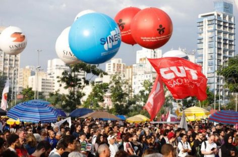 Povo sai às ruas em todo o país pela educação e rumo à greve geral