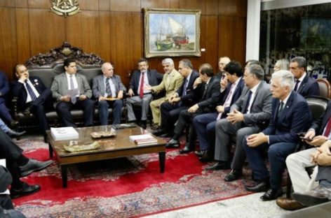 Presidente do Congresso admite que pode devolver a MP 873 ao governo