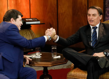 Governo contrata time de milionários para campanha a favor da reforma