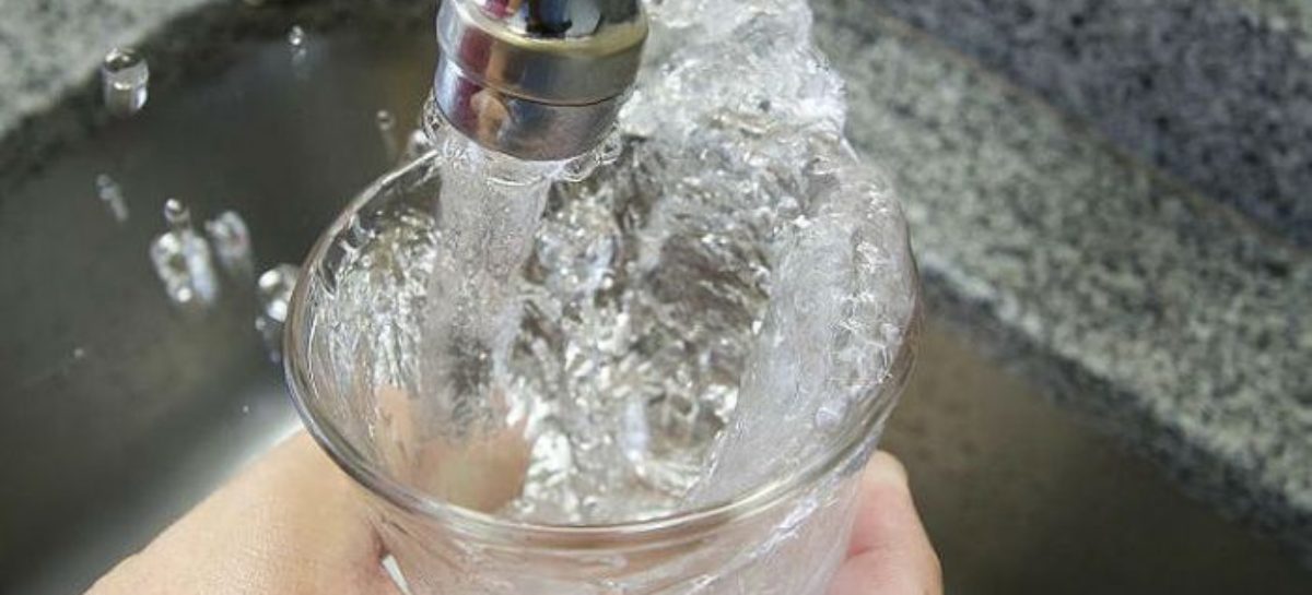 Privatização do saneamento pode levar a aumento na tarifa da água