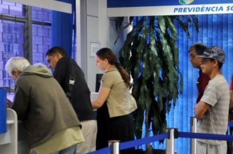 Aposentado que recebe R$ 2.231,00 é rico, diz governo Bolsonaro