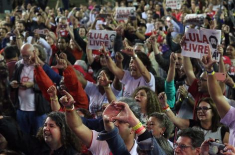 Resgate da democracia, direitos e liberdade de Lula marcam a abertura do CONCUT