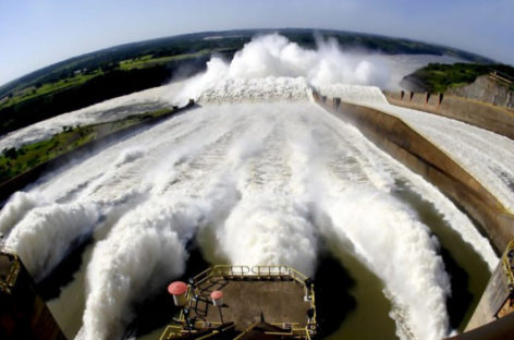 Venda da Eletrobras deve elevar contas de luz em 20%, estimam especialistas