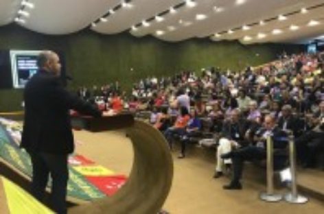 Em Brasília, CUT, centrais e movimentos sociais lutam para barrar reforma