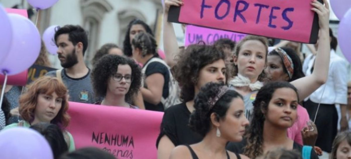 Mulheres contra Bolsonaro: centrais farão panfletagem em SP após o carnaval