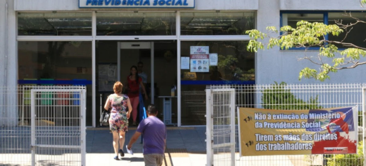 INSS atrasa pagamento de auxílio-doença para quem recebe menos que o salário mínimo