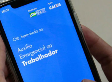 Auxílio emergencial: demora no pagamento obriga pessoas a sair de casa