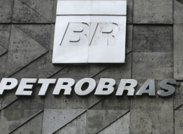 Com função social enfraquecida, Petrobras reduz produção e prejudica trabalhadores