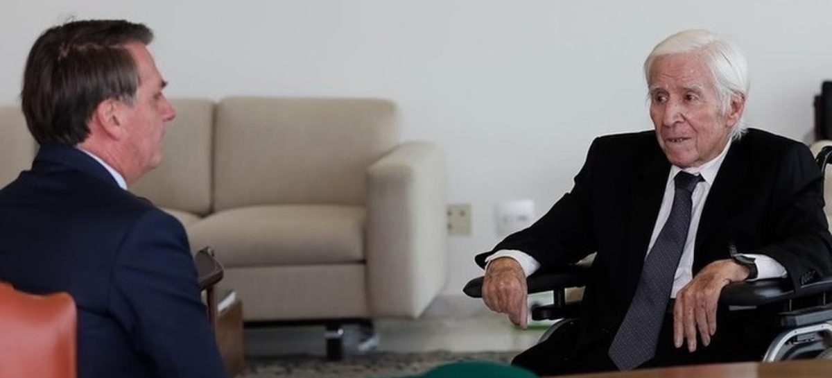 Símbolo da ditadura e alvo de seis denúncias, Curió ‘pousa’ no Palácio do Planalto. MPF não comenta