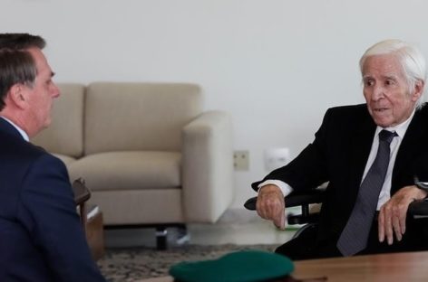 Símbolo da ditadura e alvo de seis denúncias, Curió ‘pousa’ no Palácio do Planalto. MPF não comenta