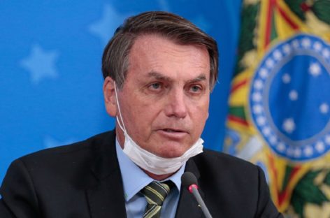 Ato no Congresso marca entrega de pedido coletivo de impeachment de Bolsonaro