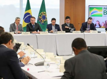 ‘O serviço de informação nosso é uma vergonha. (…) Vou interferir’, assume Bolsonaro