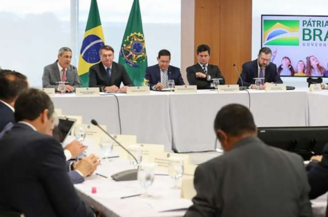 ‘O serviço de informação nosso é uma vergonha. (…) Vou interferir’, assume Bolsonaro