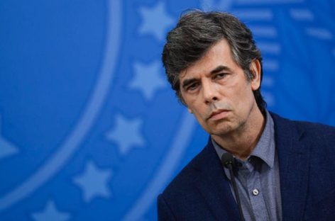 Despedida de Teich foi breve como seu mandato. ‘Achei que poderia ajudar o Brasil’