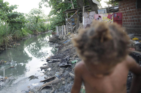 Mexer na tributação é política pública para reduzir a desigualdade e melhorar serviços