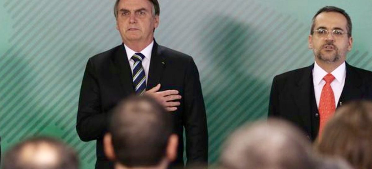 Mais cotados para o MEC seguem ‘política educacional’ olavista