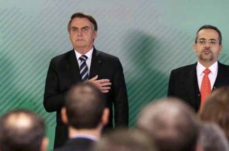 Mais cotados para o MEC seguem ‘política educacional’ olavista