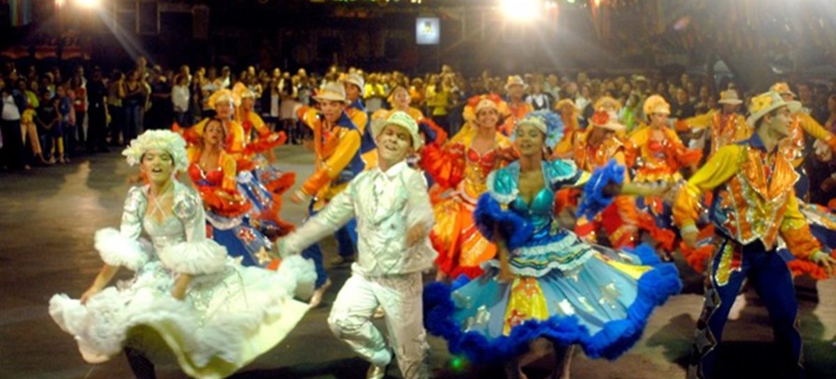 Sem festas tradicionais, São João é comemorado em eventos virtuais