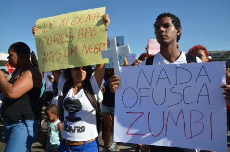 ‘Em pleno século 21, ainda temos que fazer campanhas antirracistas’