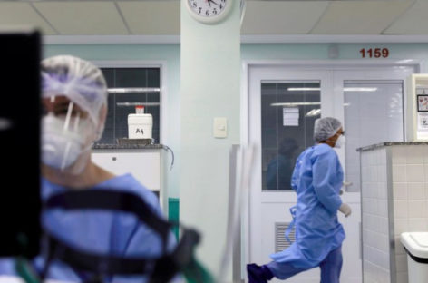 Brasil lidera em números de pessoas mortas e contaminadas por Covid-19 em 24 horas