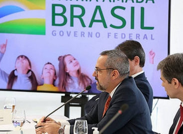 De saída, Weintraub revoga portaria que estabelece cotas nos cursos de pós-graduação