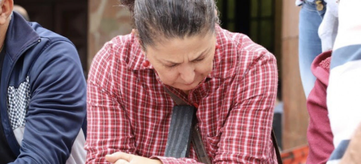 Redução do auxílio para R$ 300 vai piorar desigualdade e crise, avaliam economistas