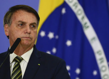 Bolsonaro deu ordem para atrasar boletins sobre Covid-19 para não passar na TV