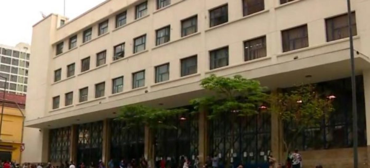 Cadastro do auxílio emergencial de R$ 600 começa a ser feito pelos Correios