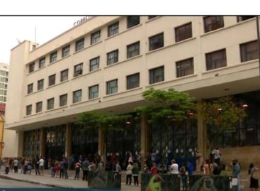 Cadastro do auxílio emergencial de R$ 600 começa a ser feito pelos Correios