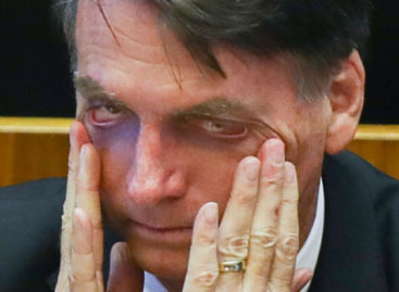 Vetos de Bolsonaro na MP 936 prejudica trabalhador e favorece empresários. Entenda