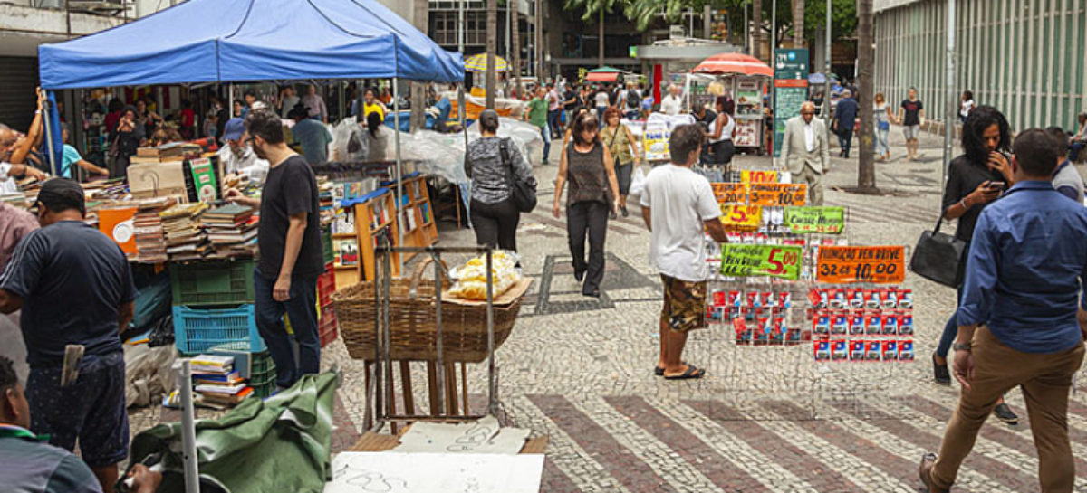 Carteira Verde e Amarela é ruim para o Brasil porque reduz renda e consumo