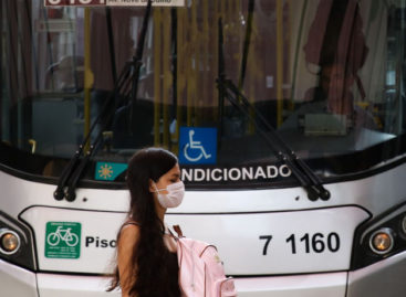 Bolsonaro amplia vetos e uso de máscaras deixa de ser obrigatório em presídios