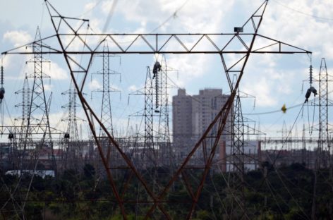 Governo Bolsonaro quer driblar resistência contra privatização da Eletrobras