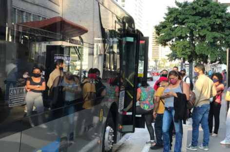Maioria dos brasileiros tem medo de se contaminar com Covid-19 no transporte público