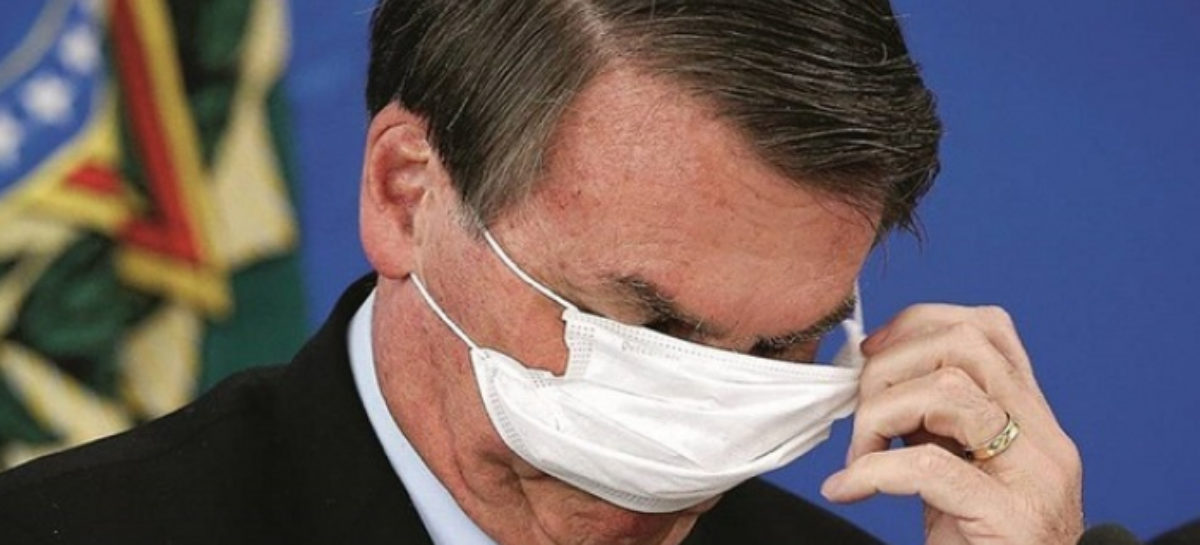 Bolsonaro veta Projeto de Lei que ajudaria profissionais da saúde com Covid-19