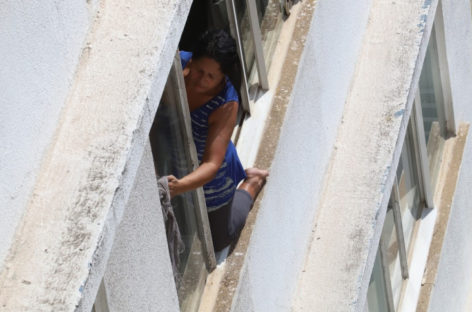 Aumentam denúncias de fraudes e demissões de trabalhadoras domésticas