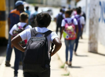 Na luta pela vida, sindicatos ameaçam greve contra volta as aulas presenciais