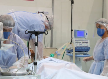 Bolsonaro comete crime ao revogar portaria que incluía Covid como doença ocupacional