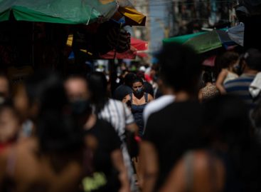 Se mantiver média atual, Brasil pode ter 180 mil vidas perdidas até janeiro