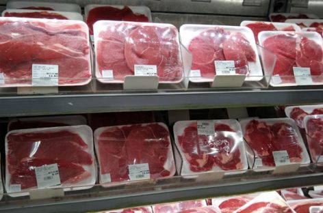 Prévia da inflação de outubro registra a maior alta para o mês desde 1995