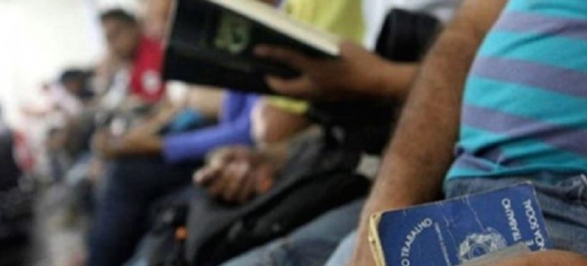 Com desgoverno e economia em crise, medo do desemprego atinge 67% dos brasileiros
