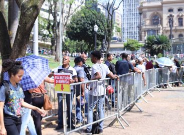 Salário mínimo deve ser de R$ 1.088. Para Dieese valor necessário é de R$ 5.005