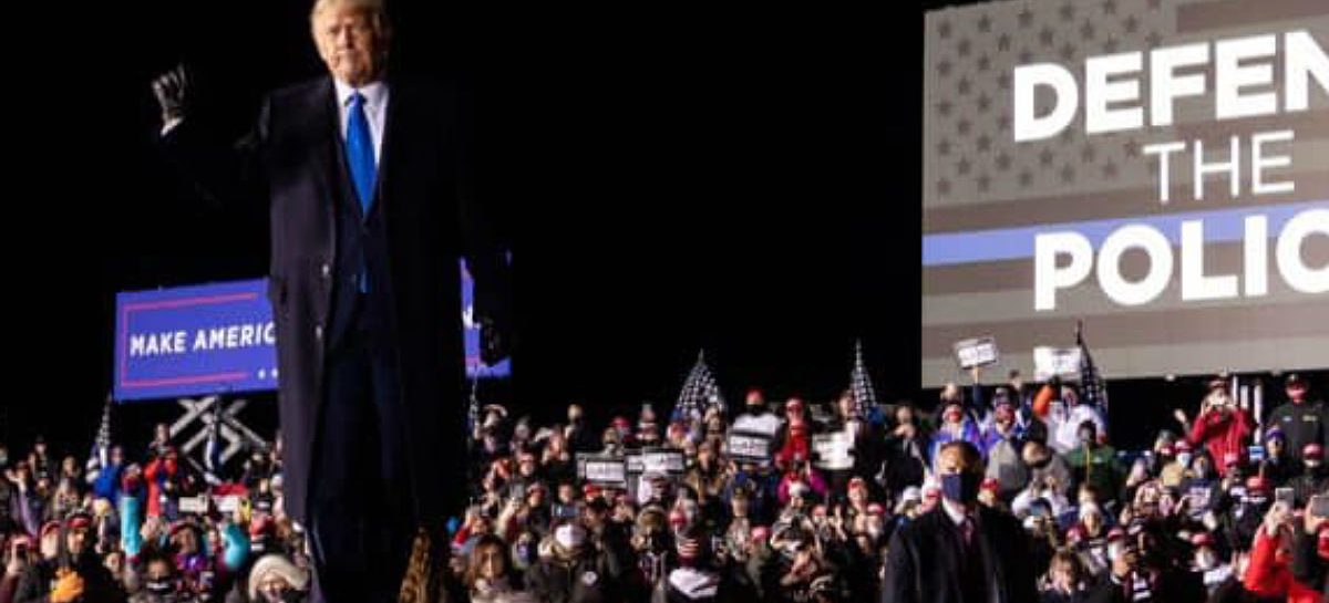 Eleições nos EUA: Trump aposta tudo na polarização, diz especialista