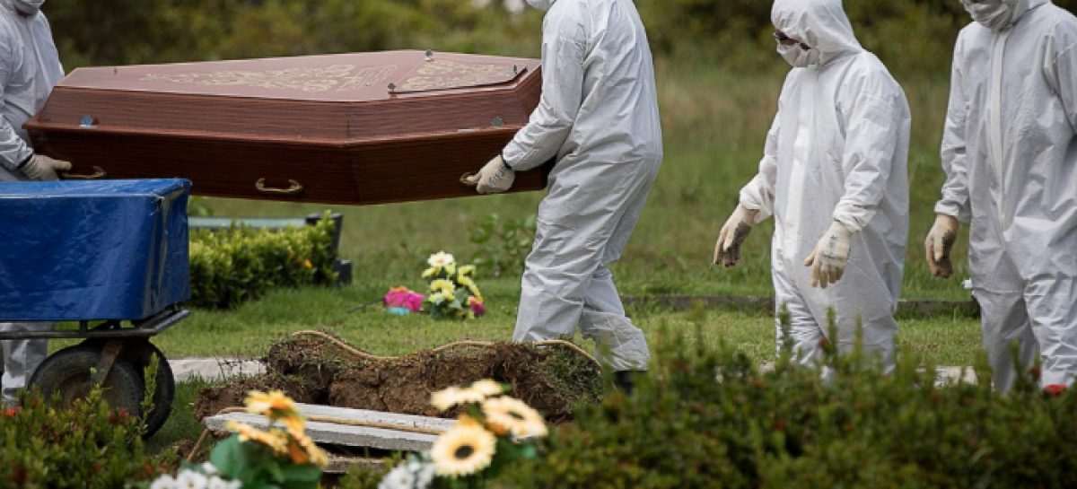 Falta oxigênio nos hospitais de Manaus e governador decreta toque de recolher