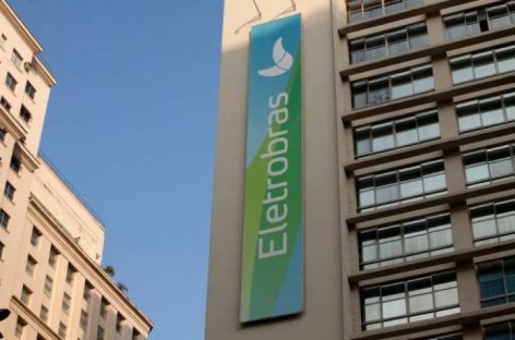 Renúncia de presidente da Eletrobras é vitória parcial contra privatização
