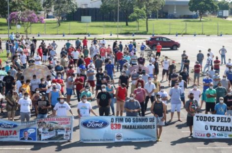 Justiça do Trabalho paralisa demissões em massa da Ford em Taubaté e Camaçari