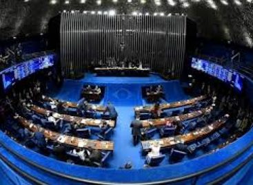 Governo recua e retira cortes de gastos mínimos com saúde e educação da PEC 186