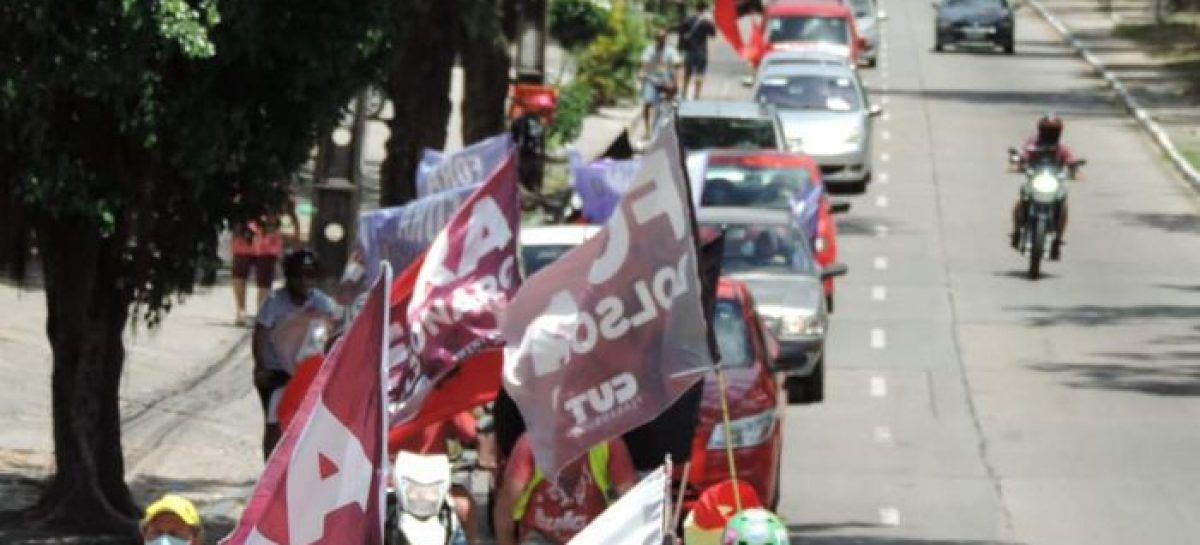 Manifestantes em atos nas capitais e cidades do interior pediram Fora Bolsonaro