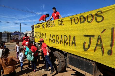 Ações de Bolsonaro contra reforma agrária e agricultura familiar impactam seu bolso