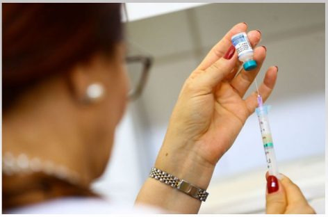 Trabalhador que se recusar a tomar vacina pode ser demitido? Saiba o que diz a lei